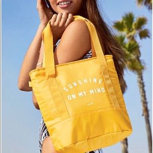‼️NWT PINK VICTORIA SECRET Cooler Tote‼️